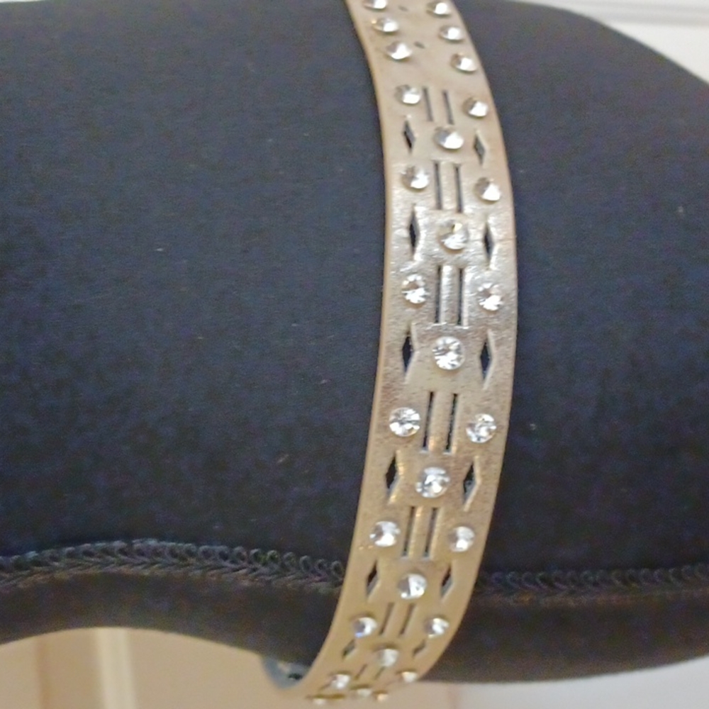 Women's Belt - Picture 2 of 6